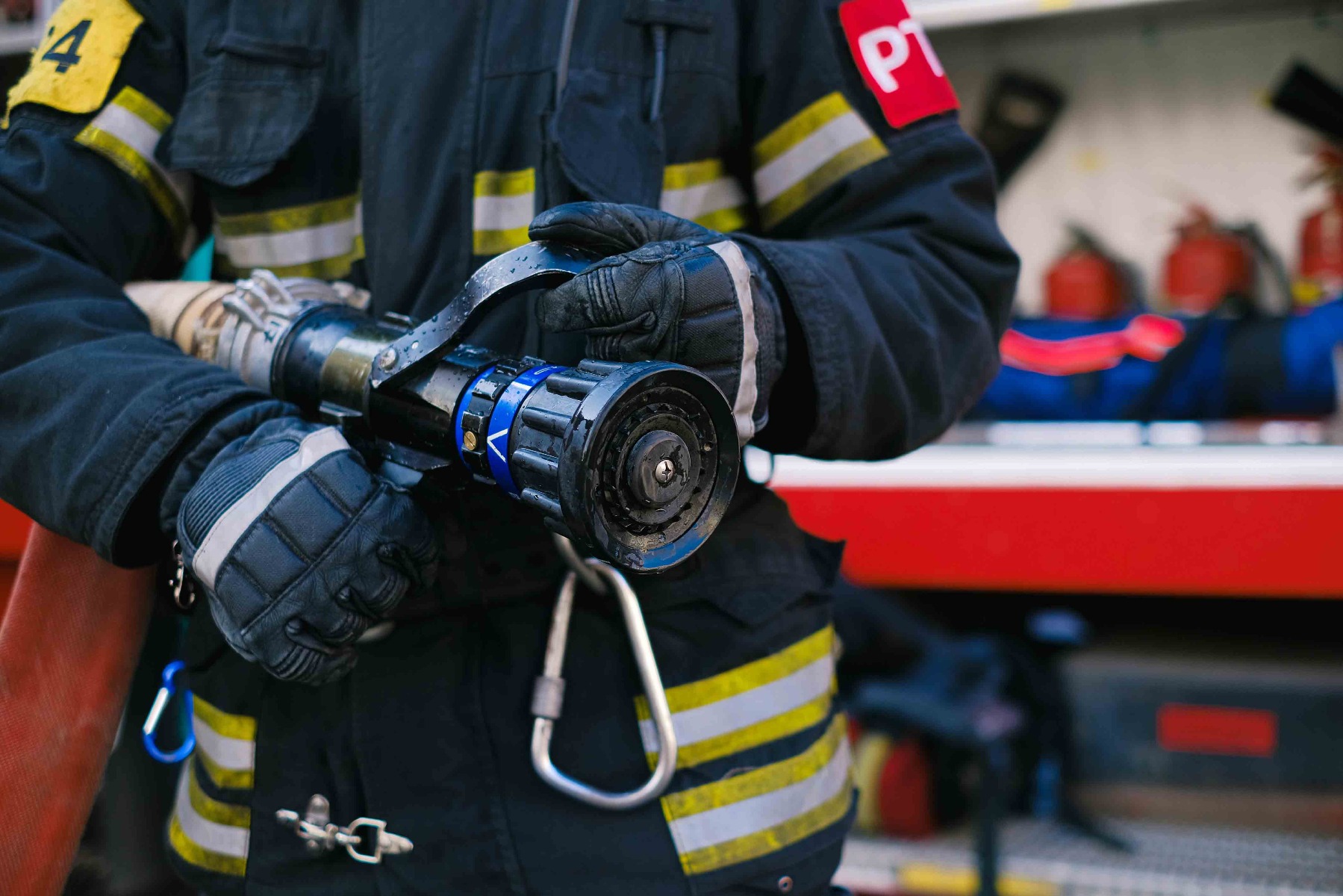 organiser un bal des pompiers avec les uniformes d’intervention